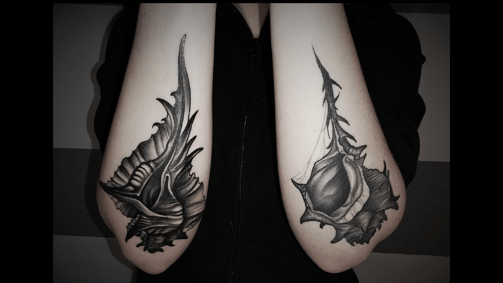 tattoo of two sea shells