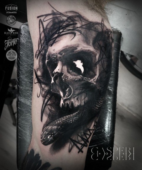 realistic skull tattoo